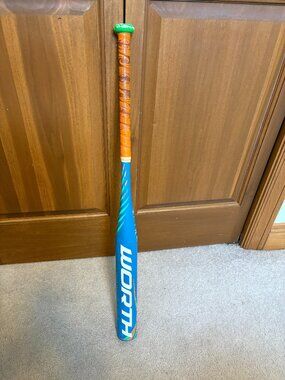 Worth Storm Fast Pitch Softball Bat 31" 18oz FPSTHL